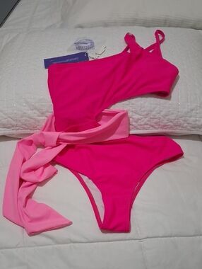 Unk Hot Pink One-Shoulder One Piece with Light Pink Accent Size Small